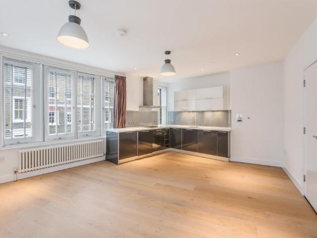 Flat for rent in Westminster, St Clement Danes