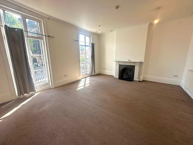 Apartment for rent in Sydenham, Green Close