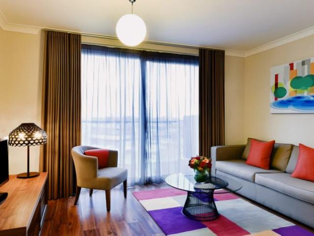 Apartment for rent in Boardwalk Place, Blackwall