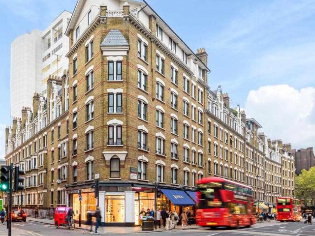Apartment for sale in London, Greater London