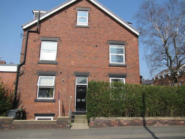 Apartment for rent in Whitkirk, Colton