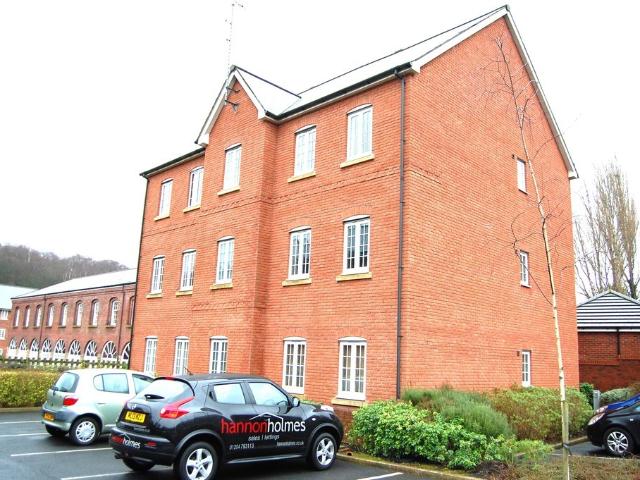 Apartment for rent in Prestolee, Lee Bank