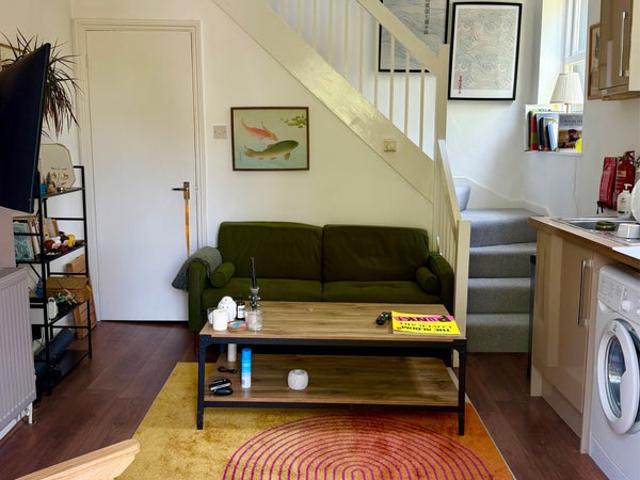 Apartment for rent in Stroud Green, Greater London