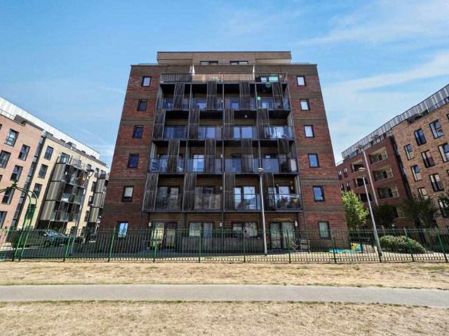 Apartment for sale in Romford, Havering