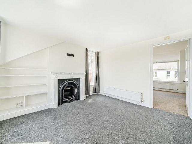 Apartment for rent in Horsham, West Sussex