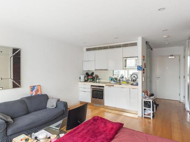 Apartment for rent in Greenwich Peninsula, Greater London
