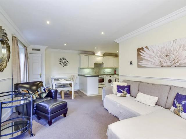 Apartment for rent in Eton, Windsor and Maidenhead
