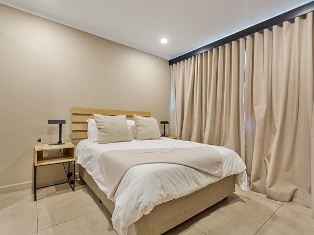 Apartment for rent in Atholl Gardens, Sandton