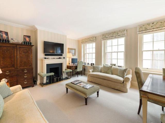 Apartment for rent in Westminster, St. James's