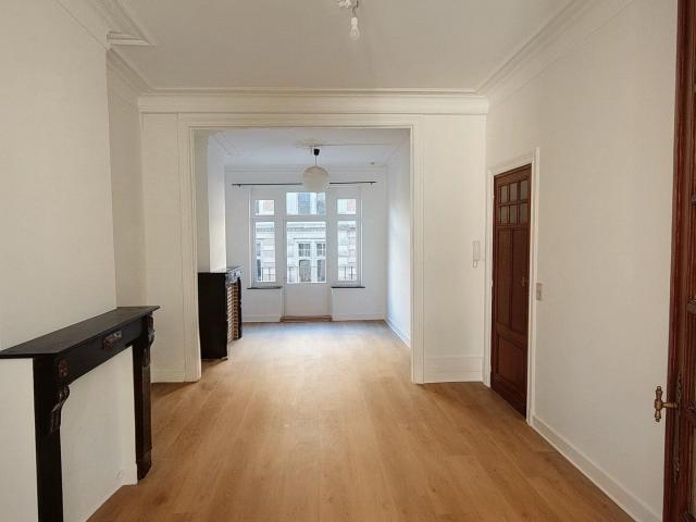 Kot location à Saint-Gilles - Sint-Gillis, Brussel-Hoofdstad - Bruxelles-Capitale