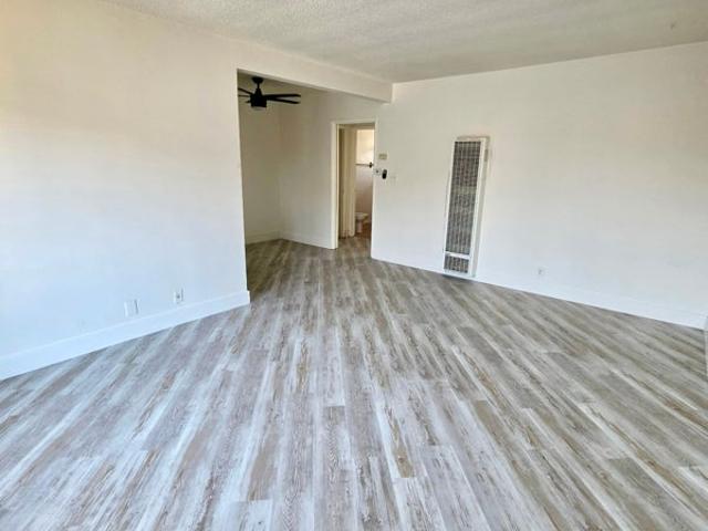 Room for rent in Inglewood, California