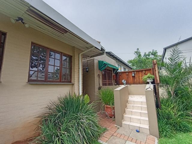 House for rent in Waverley, Johannesburg