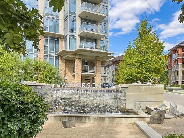Condo for sale in Winfield, British Columbia