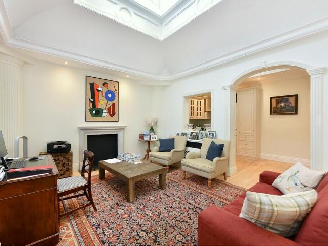 Farm for rent in Westminster, Belgravia