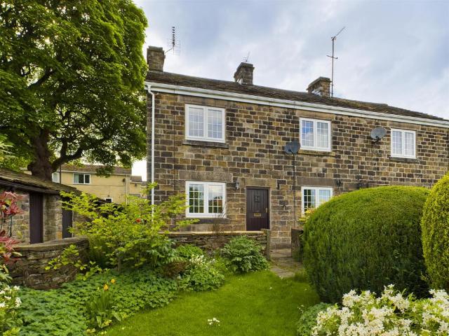 Cottage for rent in Dore, Isle Of Man