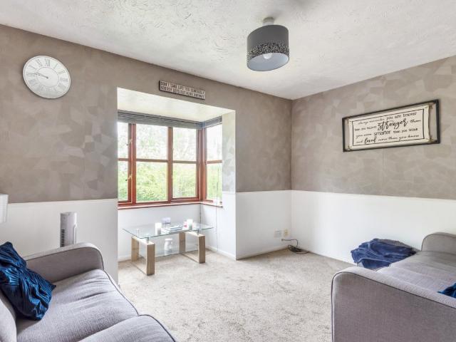 Apartment for rent in Worcester Park Estate, Dartford