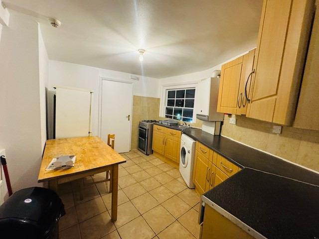 Apartment for rent in Stepney, Greater London