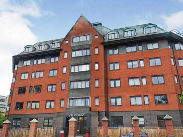 Flat for sale in Slough, Isle Of Man