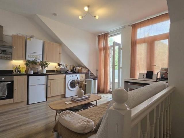 Apartment for rent in London Borough of Ealing, Greater London