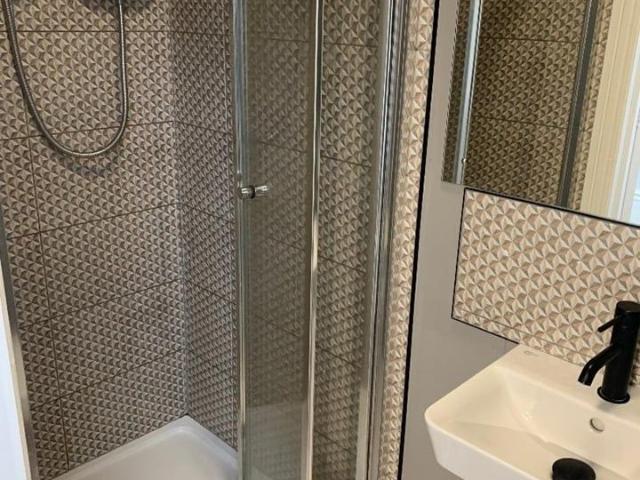 Apartment for rent in Heeley, Isle Of Man