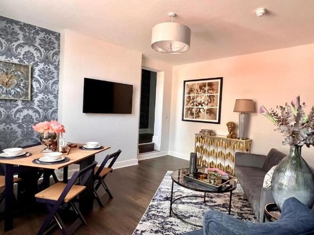 Apartment for rent in Cavern Quarter, Calderstones