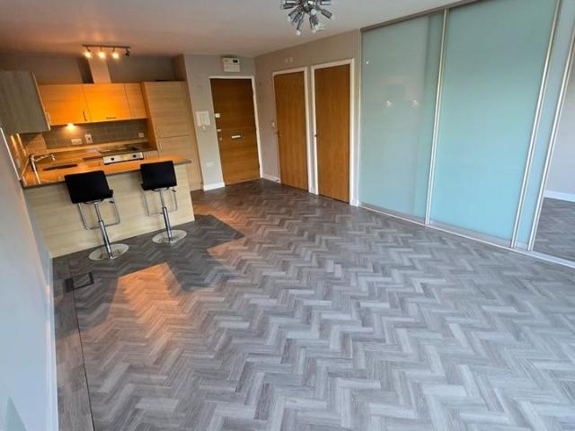 Apartment for rent in The Hyde, Greater London