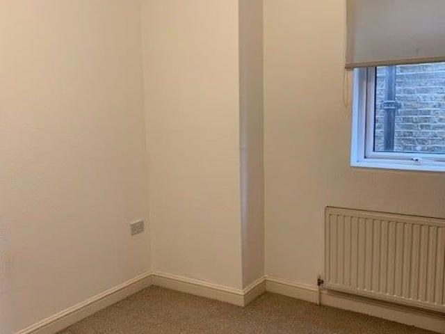 Apartment for rent in Seven Kings, Isle Of Man