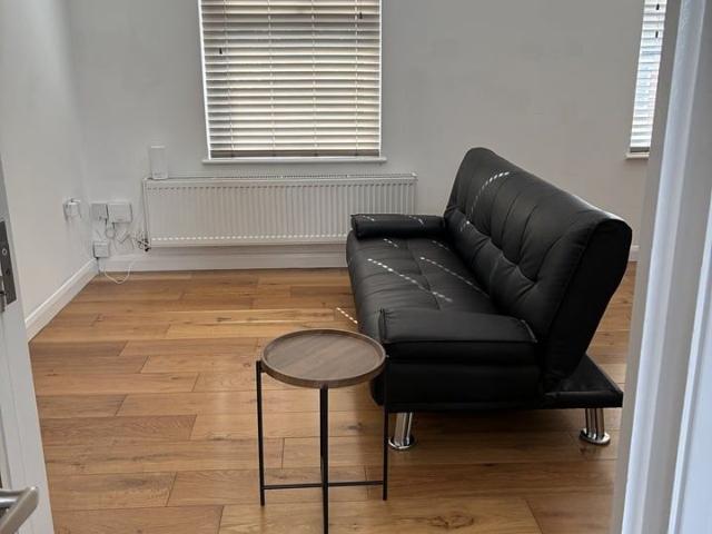 Apartment for rent in New Southgate, Greater London