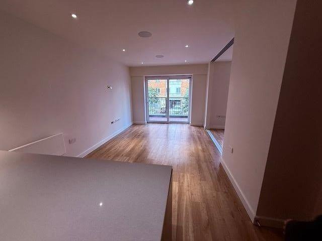 Apartment for rent in Colindale, Greater London