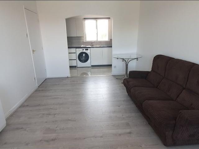 Apartment for rent in London Borough of Hounslow, Greater London