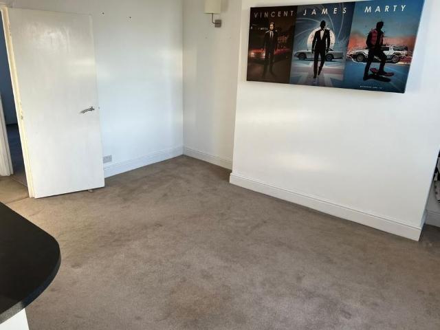 Apartment for rent in Newtown, Reading