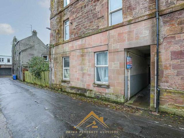 Flat for sale in Maybole, South Ayrshire