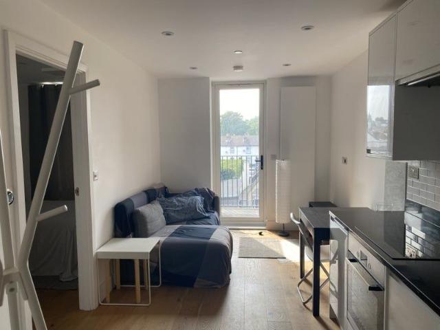 Apartment for rent in London Borough of Croydon, Greater London