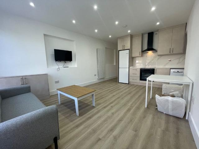Apartment for rent in London Borough of Lambeth, Greater London