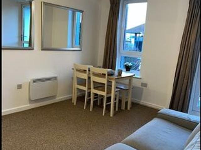 Apartment for rent in The Polygon, City Of Southampton