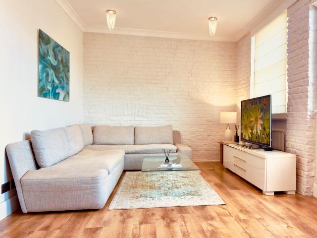 Apartment for rent in Brompton, Greater London