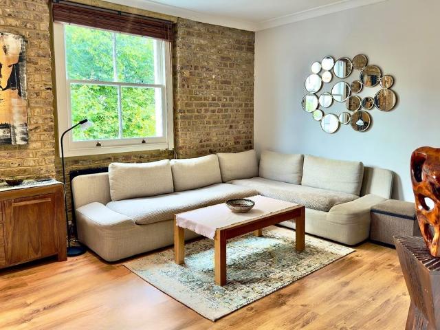 Apartment for rent in Brompton, Greater London