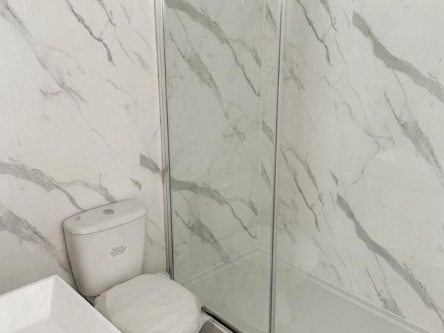 Apartment for rent in London Borough of Merton, Greater London
