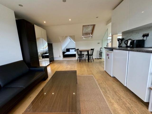 Apartment for rent in London Borough of Barnet, Greater London