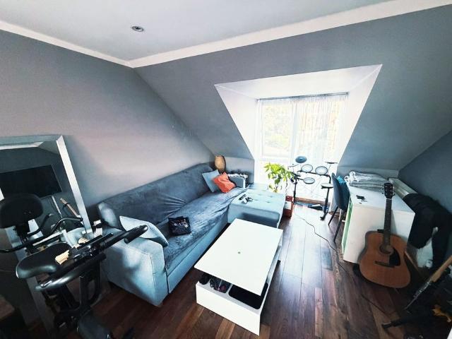 Apartment for rent in The Polygon, City Of Southampton