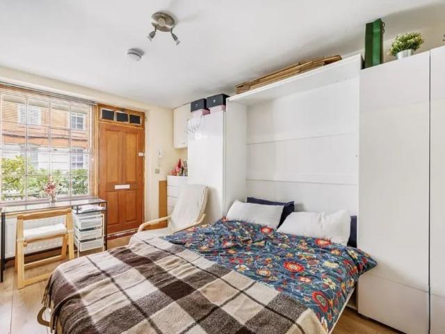 Apartment for rent in Westminster, Victoria