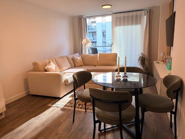 Apartment for rent in London Borough of Hounslow, Greater London