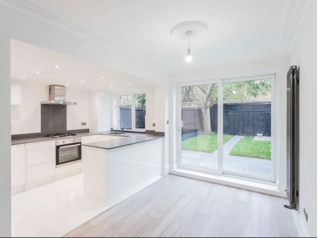 Apartment for rent in Greater London