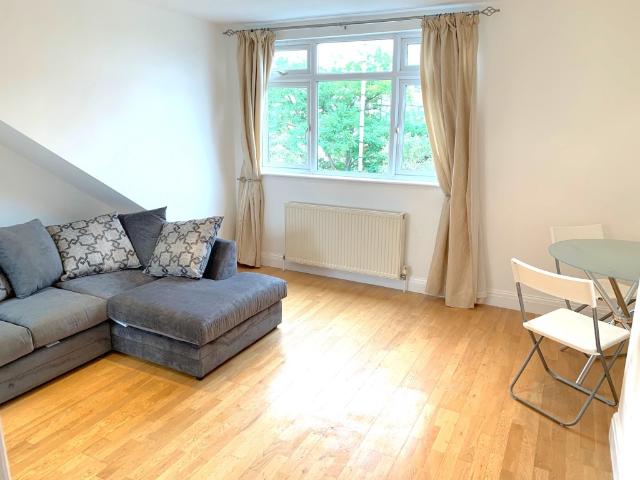 Apartment for rent in Hendon, Greater London