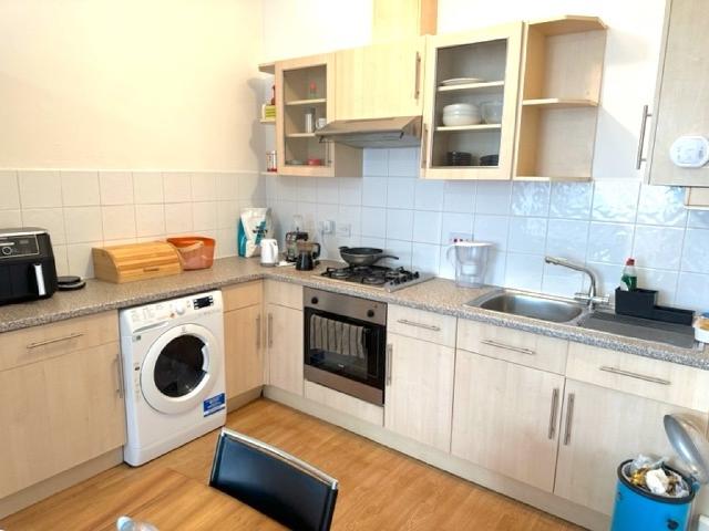 Apartment for rent in Golders Green, Isle Of Man
