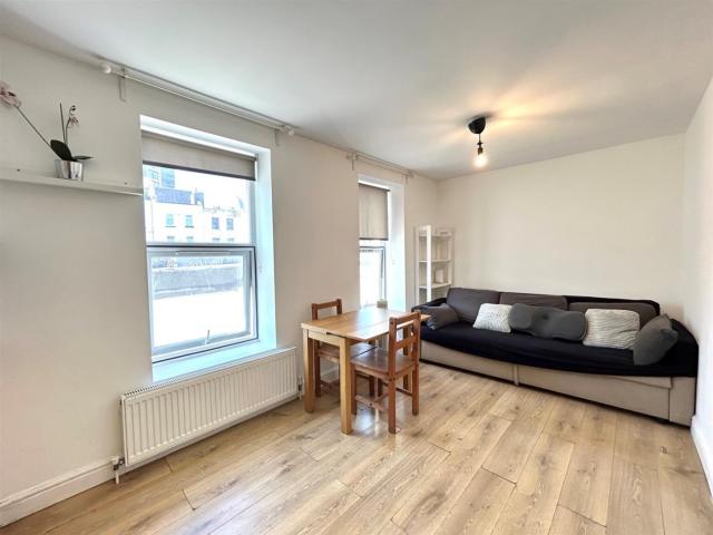 Apartment for rent in Paddington, Greater London