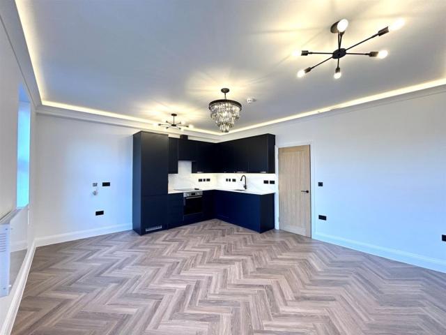 Apartment for rent in London Borough of Ealing, Greater London