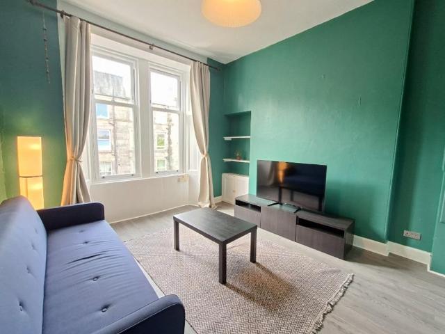 Apartment for rent in Hillside, Leith