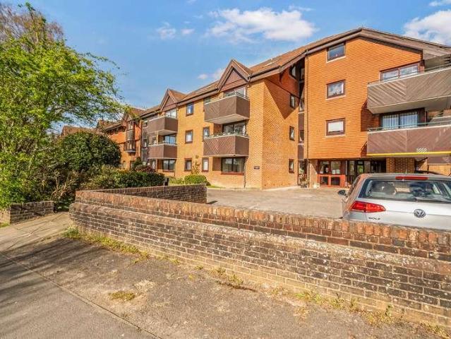 Flat for sale in Sherwood, Sandown Park