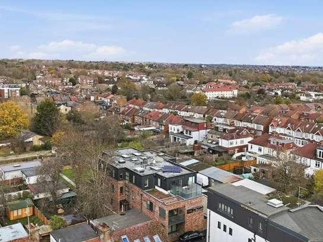 Flat for sale in North Finchley, Isle Of Man